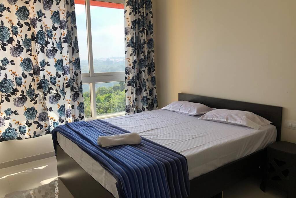 Birdsnest River View Apartment *